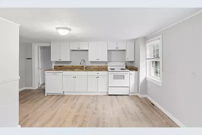 95-B N Main St #B, Andover, MA 01810 - Photo 11