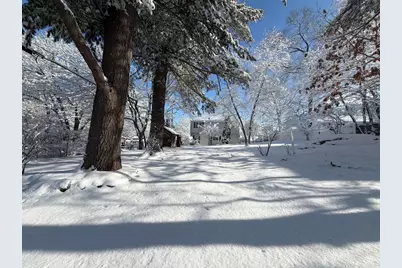 24 Friendship St, Billerica, MA 01821 - Photo 5