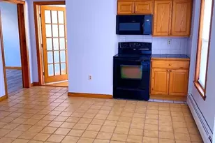 29 Hancock St, Brockton, MA 02301 - Photo 3