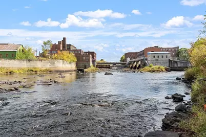 70 W River St, Orange, MA 01364 - Photo 23