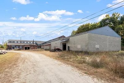 70 W River St, Orange, MA 01364 - Photo 19