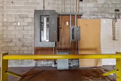 70 W River St, Orange, MA 01364 - Photo 11