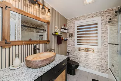 65 Armsby St, New Bedford, MA 02745 - Photo 5