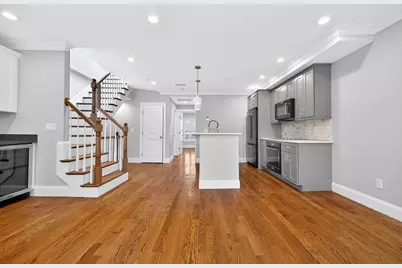 137 N St #3, Boston, MA 02127 - Photo 9