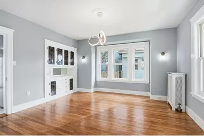 323 Burncoat Street, Worcester, MA 01606 - Photo 9