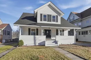 323 Burncoat St, Worcester, MA 01606 - Photo 3