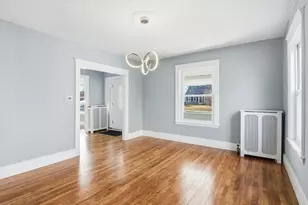 323 Burncoat St, Worcester, MA 01606 - Photo 7