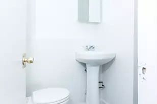 25 Oakwood, Boston, MA 02124 - Photo 21