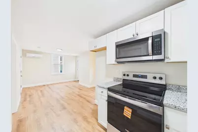 24 Middle St, Fairhaven, MA 02719 - Photo 13