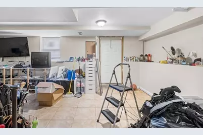 11 Russell Rd, Brockton, MA 02302 - Photo 29