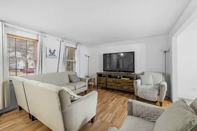 11 Russell Rd, Brockton, MA 02302 - Photo 9