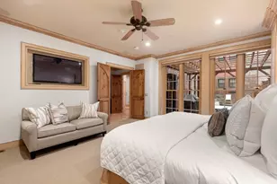 25 Beaver Pl, Boston, MA 02108 - Photo 27