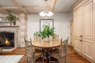 25 Beaver Pl, Boston, MA 02108 - Photo 17