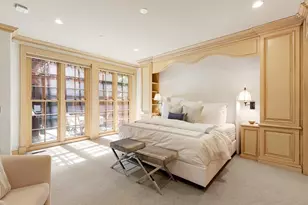 25 Beaver Pl, Boston, MA 02108 - Photo 23