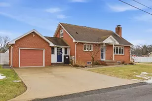 25 Dale St, Ludlow, MA 01056 - Photo 35