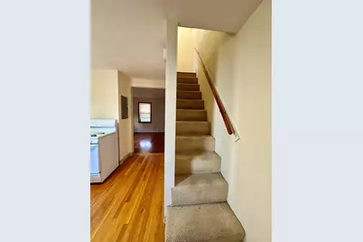 5 Rifle Ct #5, Watertown, MA 02472 - Photo 9