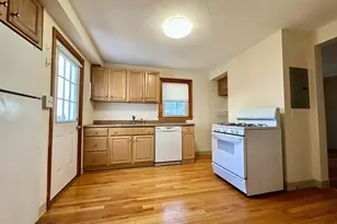 5 Rifle Ct, Watertown, MA 02472 - Photo 1