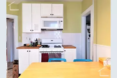 119 Browne St #1, Brookline, MA 02466 - Photo 11