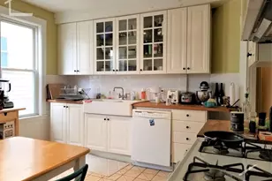 119 Browne St, Brookline, MA 02466 - Photo 7