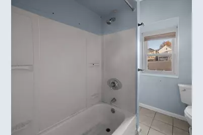 334 Fountain St, Fall River, MA 02721 - Photo 17