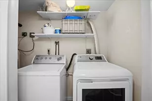 36 B Gibbs St, Worcester, MA 01607 - Photo 11