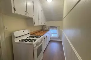 709 Maple St, Fall River, MA 02720 - Photo 5