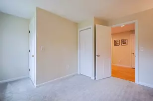 17 Forest Park Dr, Mendon, MA 01756 - Photo 39