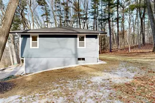 7 Woodlawn Dr, Sturbridge, MA 01566 - Photo 3