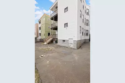 132 Vernal St, Everett, MA 02149 - Photo 21