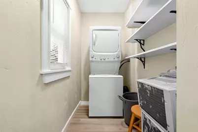 132 Vernal St, Everett, MA 02149 - Photo 11