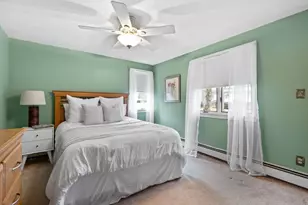 8 Mayflower Dr, Stoneham, MA 02180 - Photo 15