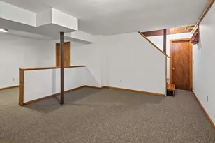 281 Warren Rd, Brimfield, MA 01010 - Photo 25