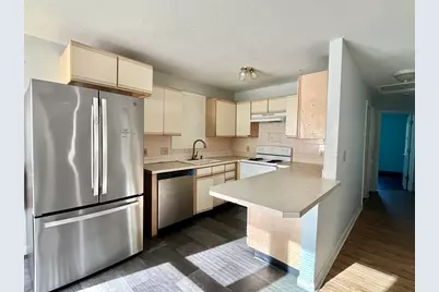 42 Arland Dr, Southbridge, MA 01550 - Photo 5