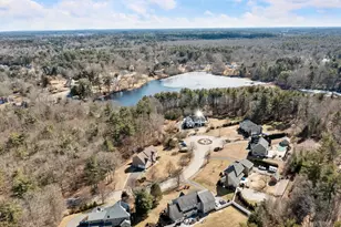 108 Waterford Dr, Hanover, MA 02339 - Photo 5