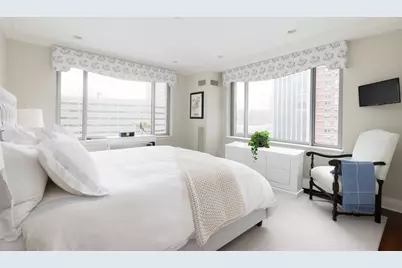 1 Huntington Ave #1204, Boston, MA 02116 - Photo 21