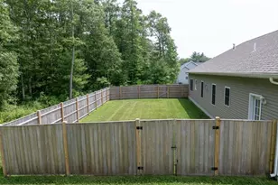 20 Nantucket Dr, Mattapoisett, MA 02739 - Photo 3