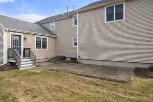 35 Nelson Dr, Bridgewater, MA 02324 - Photo 7