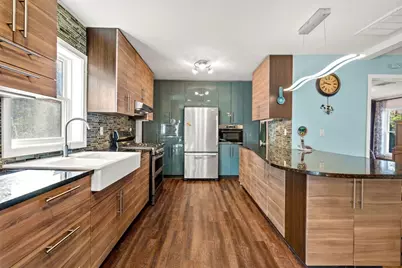 298 Wren St, Taunton, MA 02718 - Photo 5