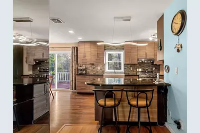 298 Wren St, Taunton, MA 02718 - Photo 9