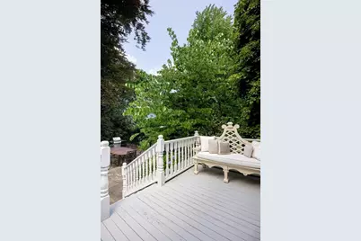 394 Hammond St, Newton, MA 02467 - Photo 19