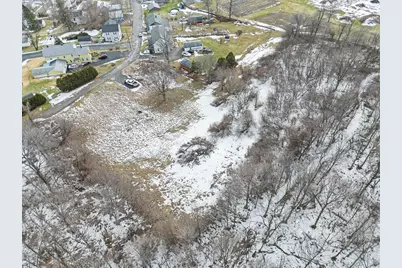 14 Hastings St, Adams, MA 01220 - Photo 9