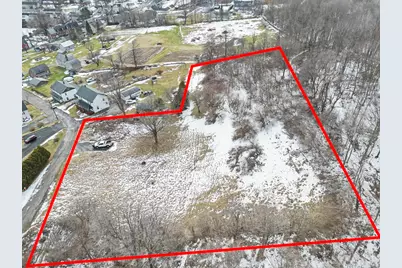 14 Hastings St, Adams, MA 01220 - Photo 11