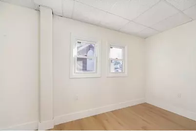 76 Main St, Blackstone, MA 01504 - Photo 11