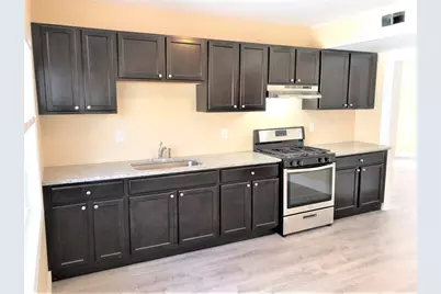 20 Malden St #2, Springfield, MA 01108 - Photo 3