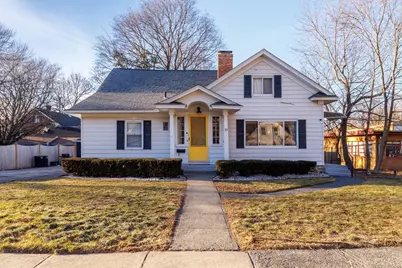 19 Highland Ter, Worcester, MA 01602 - Photo 1