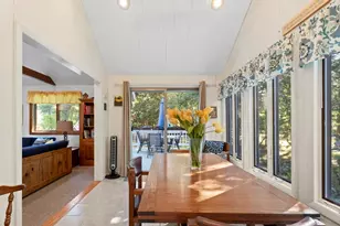 8 Court St, Edgartown, MA 02539 - Photo 5