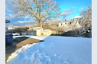 54 Greenbrier Dr, New Bedford, MA 02745 - Photo 17