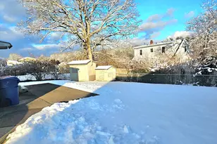 54 Greenbrier Dr, New Bedford, MA 02745 - Photo 17