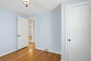 44 Amanda St, Springfield, MA 01118 - Photo 17