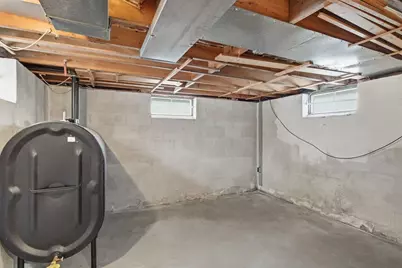 44 Amanda Street, Springfield, MA 01118 - Photo 35